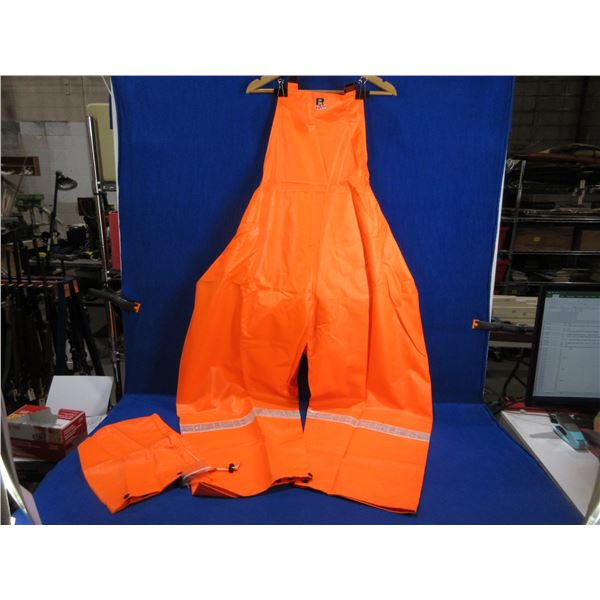 RanPro Rain Pants and Hood (Jacket Missing) - Size 4XL