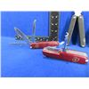Image 2 : 2 Multi-Tool Pliers, Box Cutter & 2 Swiss Army Style Knives