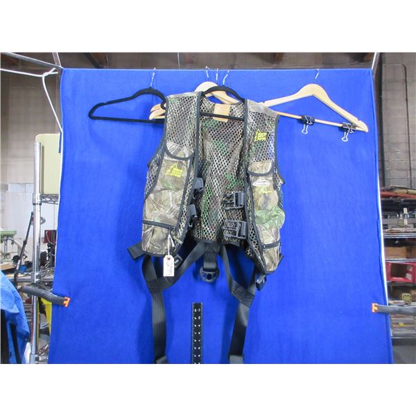 Hunter Safety System Vest - Pro Series Team Realtree