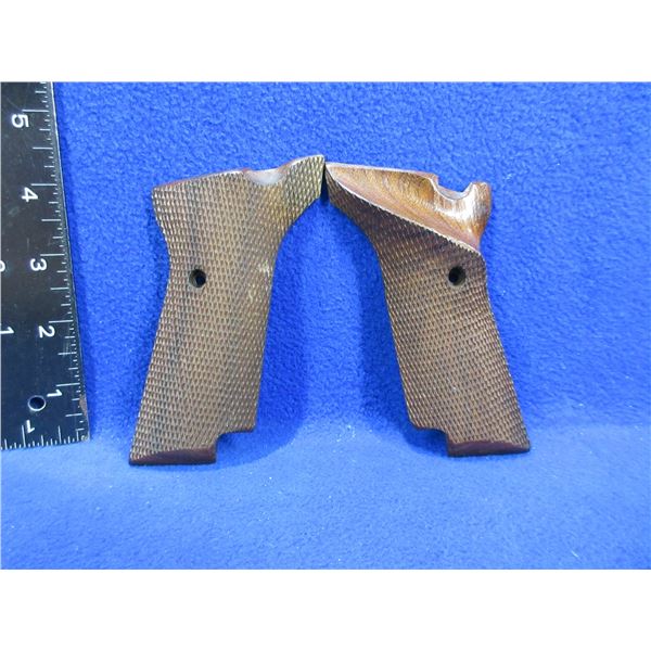 High Standard Wood Grips for 106, 107 Frames - Right Hand