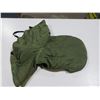 Image 5 : Insulated Outer Bag, Inner Sheat/Liner and Sleeping Hood