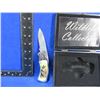 Image 2 : Folding Blade Locking Knife in Display Case - 2 1/2" Blade