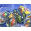Image 4 : 3 Bags of Marbles - Onion Skin (50), Clear (50), Large (17)