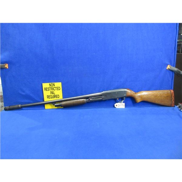 Non-Restricted - Stevens Model 820B in 12 Ga. 2 3/4"