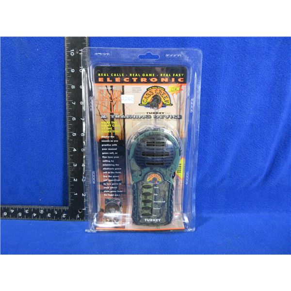NEW - Cass Creek Electronic Game Call - Turkey