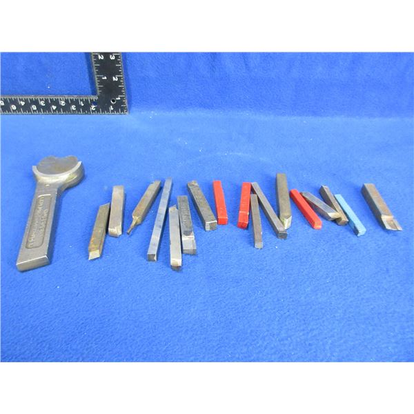 Knurling Tool Holder No. 2202 and 17 Assorted Lathe Cutters