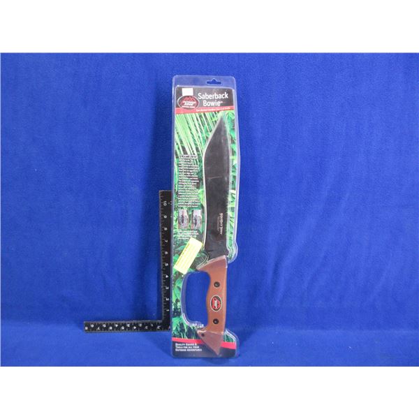 NEW - Outdoor Edge Saberback Bowie with Nylon Sheath
