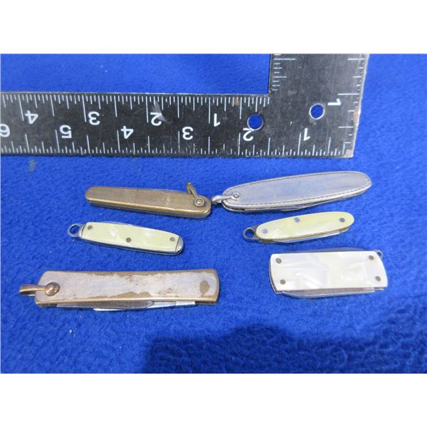 6 Mini Key Chain Knives