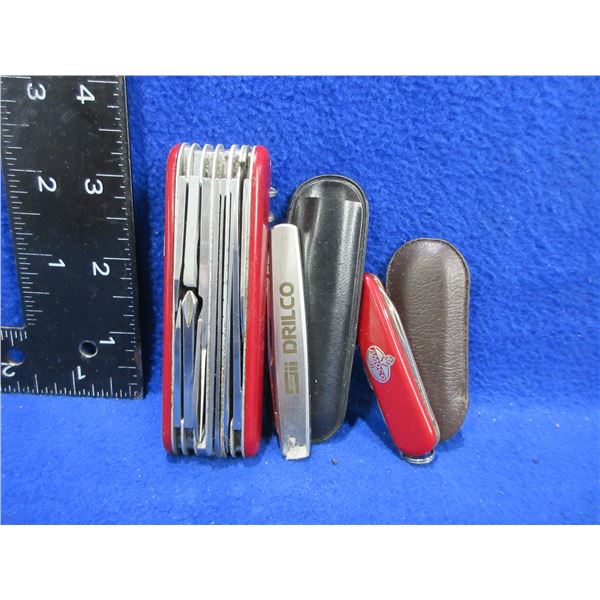 2 Miniature Pocket Knives and a Swiss Army Knife