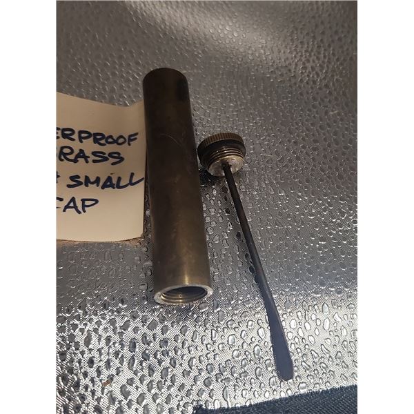 Snuff Box with Spoon