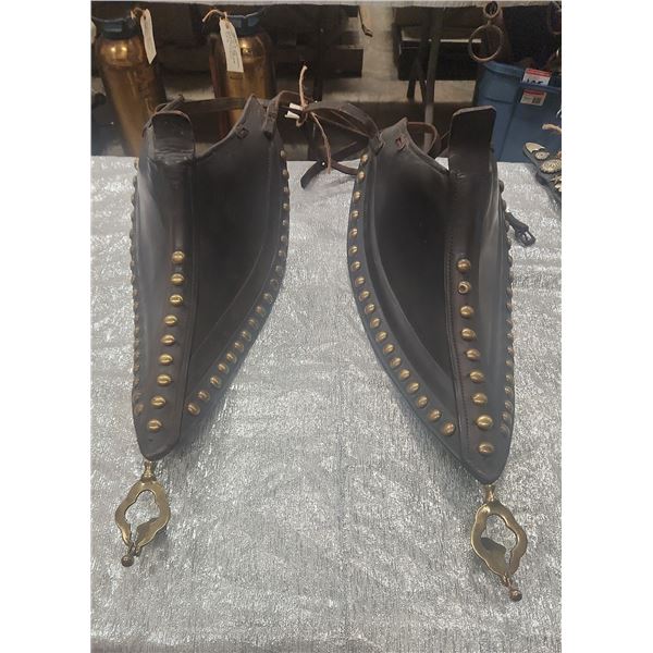 Vintage Pair of Horse Collar Swinging Scotch Tops