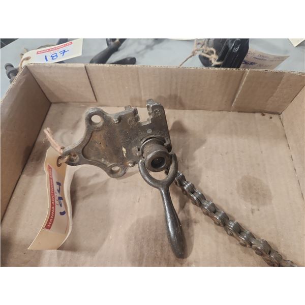 Chain Pipe Vise