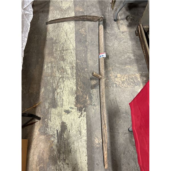 Wood Handled Scythe