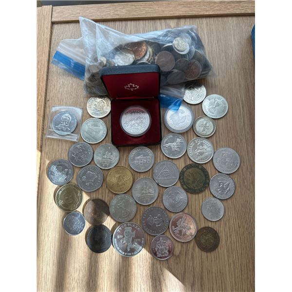 1980 RCM Arctic Polar Bear Coin, Tokens & Assorted Coins