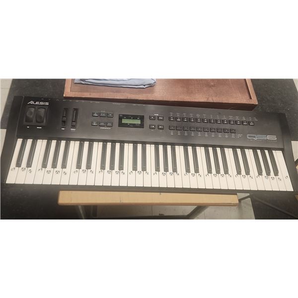 Alesis Key Board