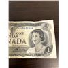 Image 7 : 2 Circulated 1973 Canadian Banknotes