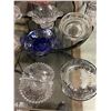 Image 7 : 18 Dishes with Silver Overlay