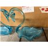 Image 3 : Two Art Glass Swans