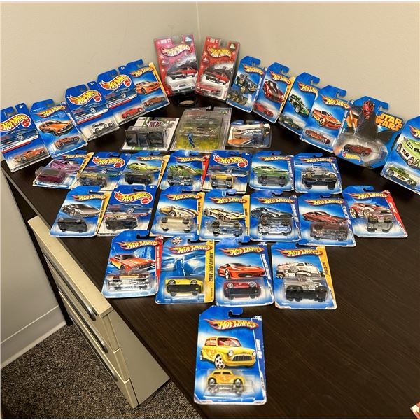 32 Hot Wheels Collectors Cars and 3 Misc Cars