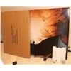 Image 1 : BATMAN BEGINS THEATER DISPLAY SEALED NEW IN BOX SUPER HERO B