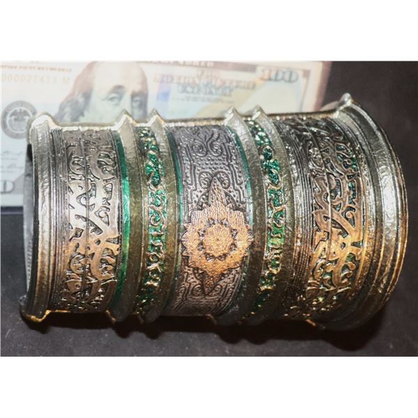 THE MARVELS QUANTUM BAND SCREEN USED SUPER HERO