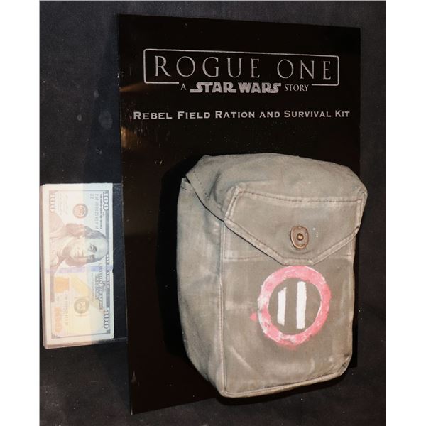STAR WARS ROGUE ONE REBEL BAG MED KIT SCREEN USED IN NICE DISPLAY