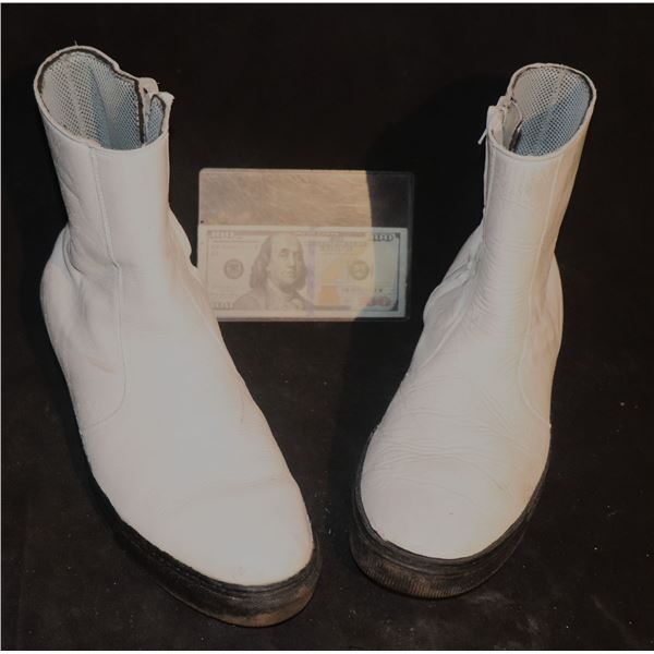 STAR WARS THE FORCE AWAKENS STORMTROOPER BOOTS SCREEN USED