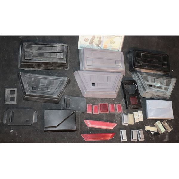 STAR WARS THE MANDALORIAN OBI-WAN KENOBI BOOK OF BOBA FETT CHEST & UTILITY BELT LOT