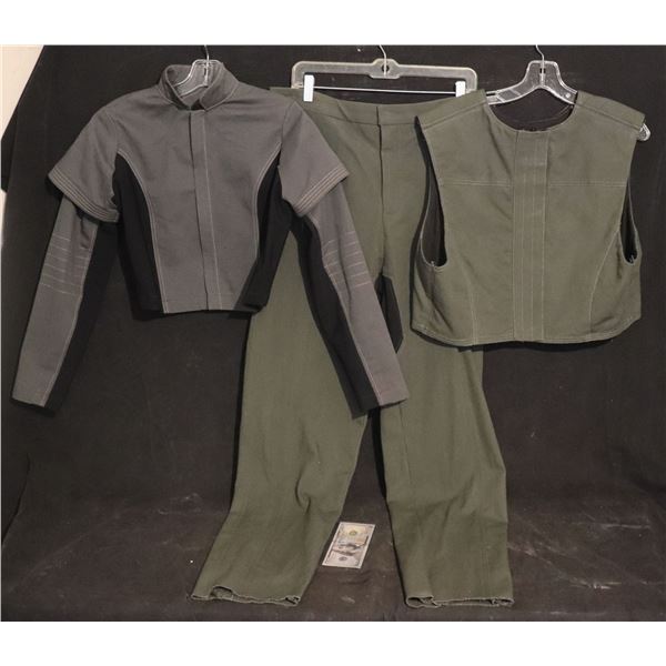 STAR WARS THE MANDALORIAN SHIRT VEST & PANTS PRODUCTION PROTOTYPE WARDROBE