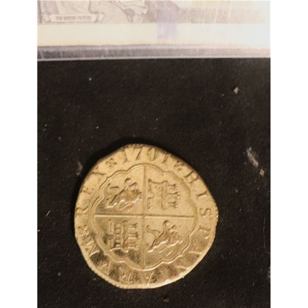 PIRATES OF THE CARIBBEAN HERO GOLD TREASURE COIN