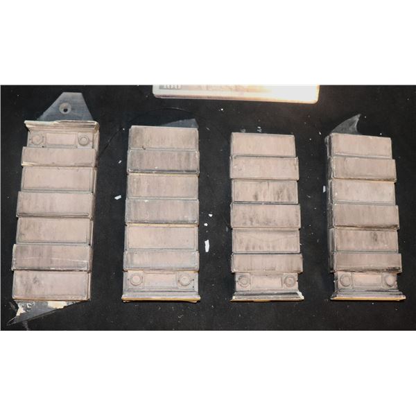 GODZILLA 1993 MINIATURE FLAT IRON BUILDING PIECES LOT OF 4