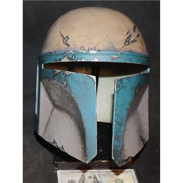 STAR WARS THE MANDALORIAN HELMET SCREEN USED IN PILE OF HELMETS