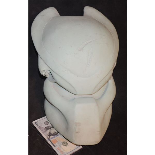 THE PREDATOR VINTAGE HELMET CASTING FIBERGLASS