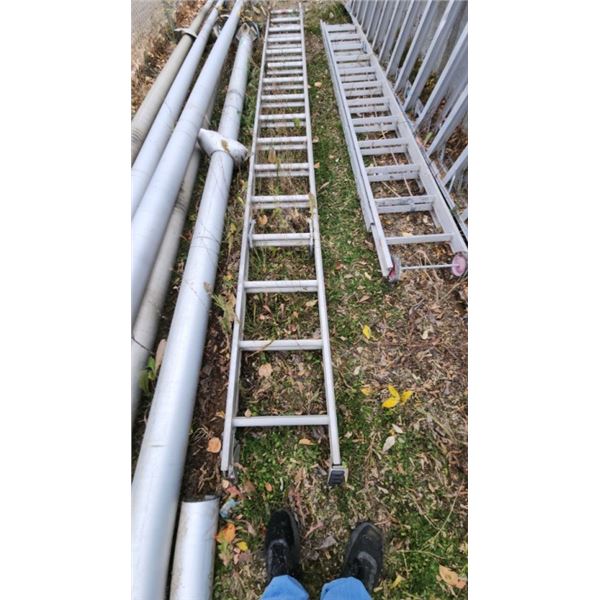 Aluminum Extension Ladder 12' Long