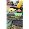 Image 6 : 2011 John Deere 997 Zero Turn Lawn Mower hrs 918.9