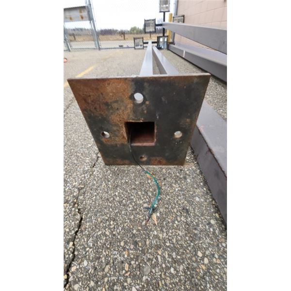 Light Stand With 2 LED Lights 20' Long 200/347v