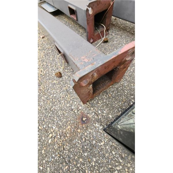 Light Stand No Lights 30' Long