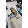 Image 2 : Makita Compound Mitre Saw