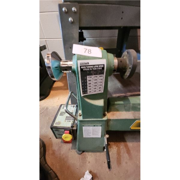 Maxi Wood Lathe