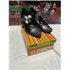 Image 1 : Shoes size 8  new