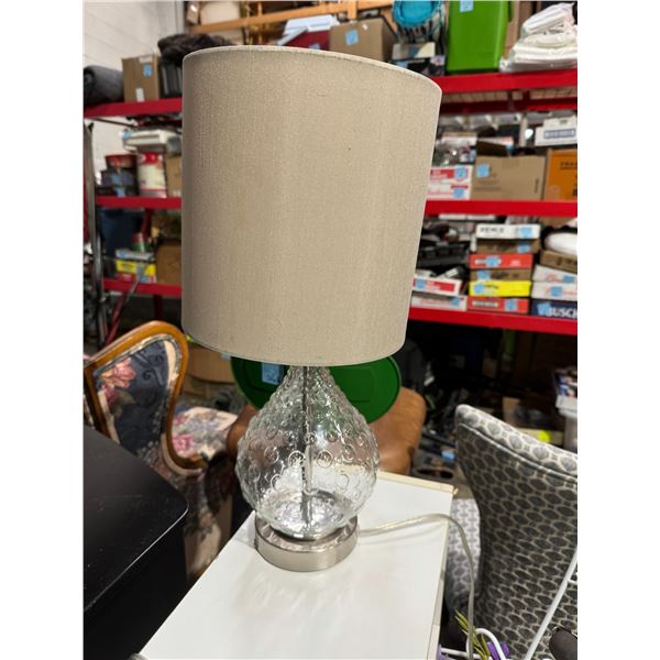 Table lamp