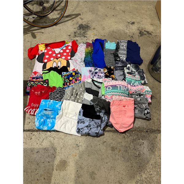 Assorted lot of clothing