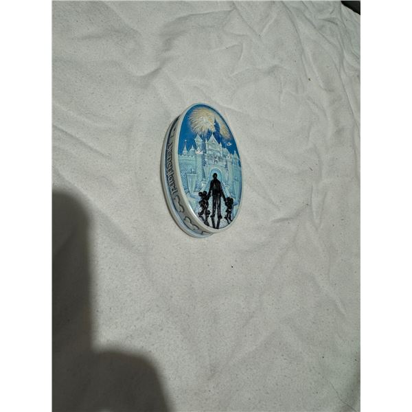 Disney pokitpal pillbox signed Olzewski