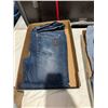 Image 1 : Jeans 32 x 27