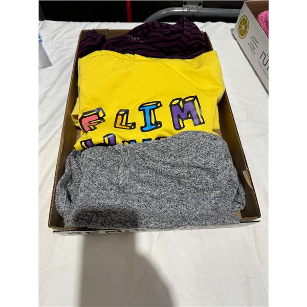 3 long sleeve shirt, size small