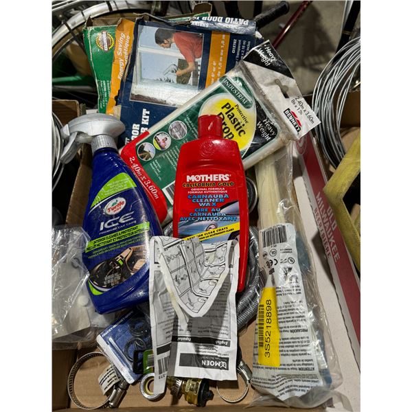 Miscellaneous garage items