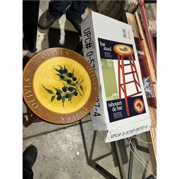 2 stools one needs assembly