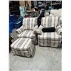 Image 1 : Two chairs and ottoman