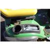 Image 9 : ** John Deere D140 Riding Mower, V-Twin Briggs & Stratton Engine 22hp 48" Deck - Runs- 1 Tire Leaks