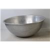 Image 2 : Vintage Flour bin, Tin Mixing Bowl